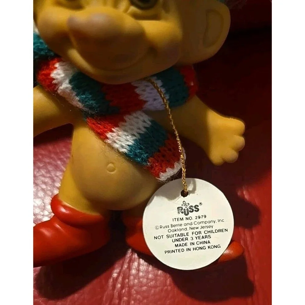 Russ Troll Doll Merry Little Christmas Knit Scarf Collectible Figurine 3” Green - Picture 2 of 3